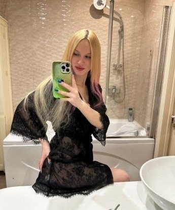 У меня широкий ассортимент услуг, от классического секса до экзотического массажа. Мое тело - настоящий рай, и я знаю, как использовать каждую его часть, чтобы доставить тебе максимальное наслаждение. У меня есть отличные отзывы от моих клиентов, они всегда возвращаются ко мне снова и снова. На фото ты можешь увидеть мои прекрасные формы и сексуальные прелести. Живу в Москве и могу пригласить тебя к себе в уютную квартиру или приехать к тебе. Обещаю, что ты не пожалеешь о нашей встрече! 😘 Зинаида